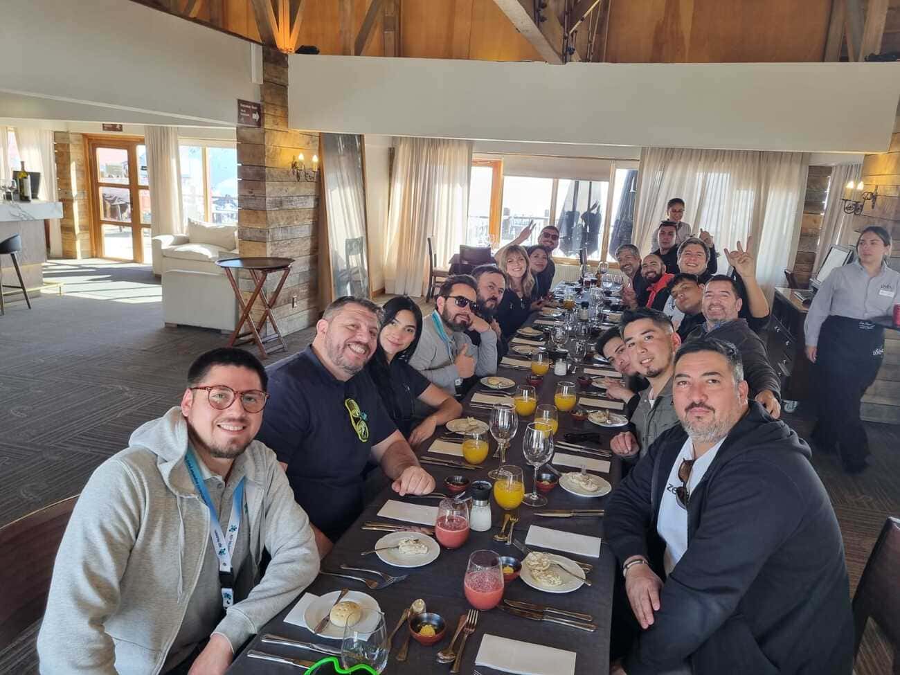 El almuerzo en la cordillera
