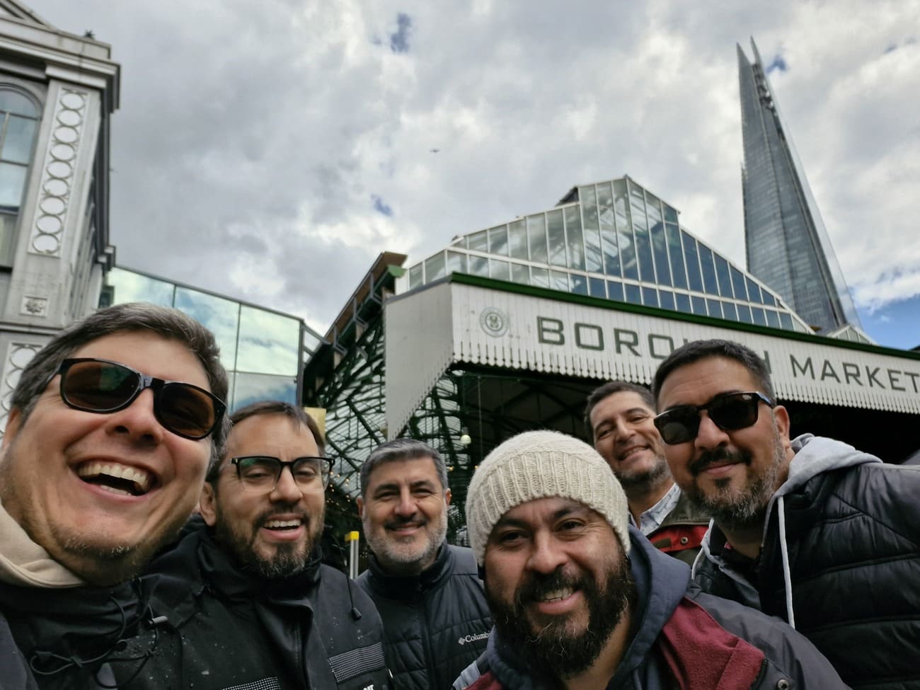 En Borough Market con The Shard de fondo